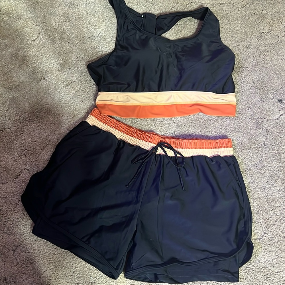 BNWOT 2 piece swimming suit XL